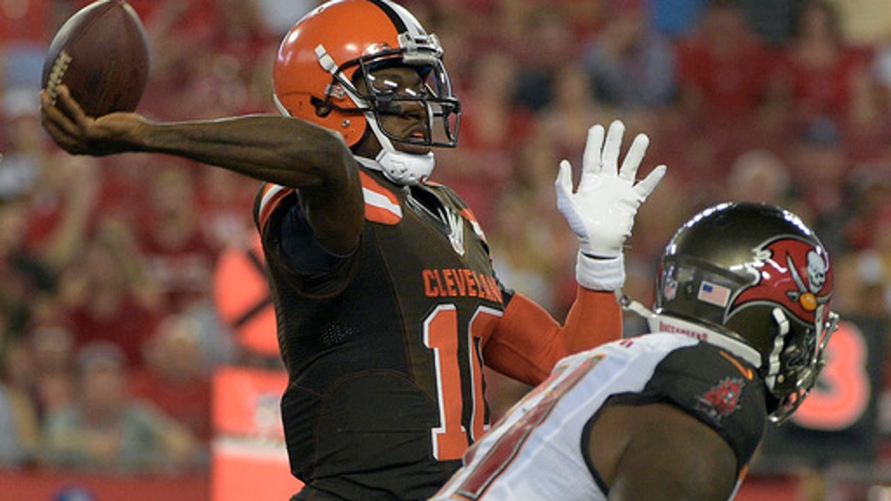 Browns coach Jackson doesn't think 'sky' falling on team